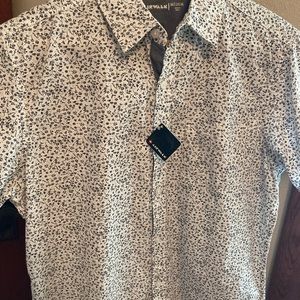 Airwalk short sleeve button down shirt.